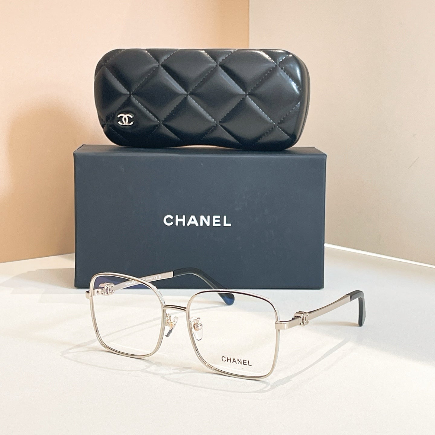 RECTANGULAR SUNGLASSES CH2219 IN METAL