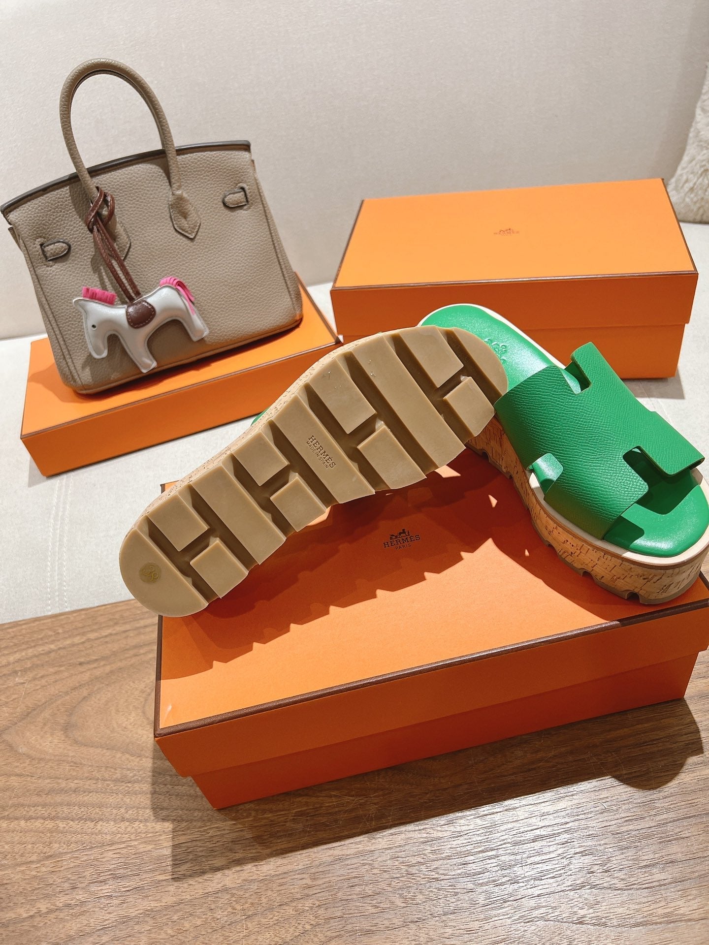 HM 25S HIGH WEDGE SANDALS IN GREEN LAMBSKIN STYLE 25