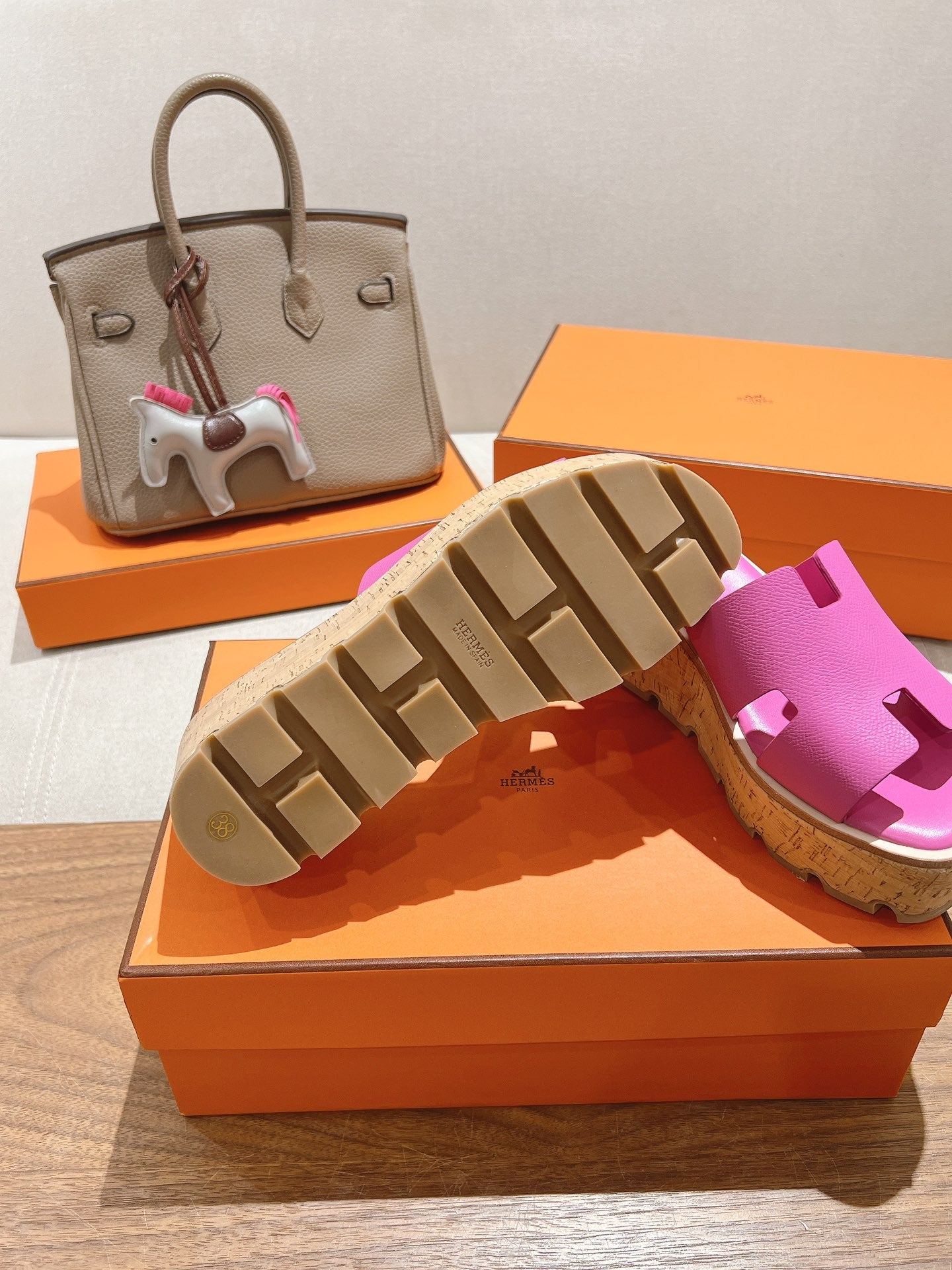 HM 25S HIGH WEDGE SANDALS IN PINK LAMBSKIN STYLE 24