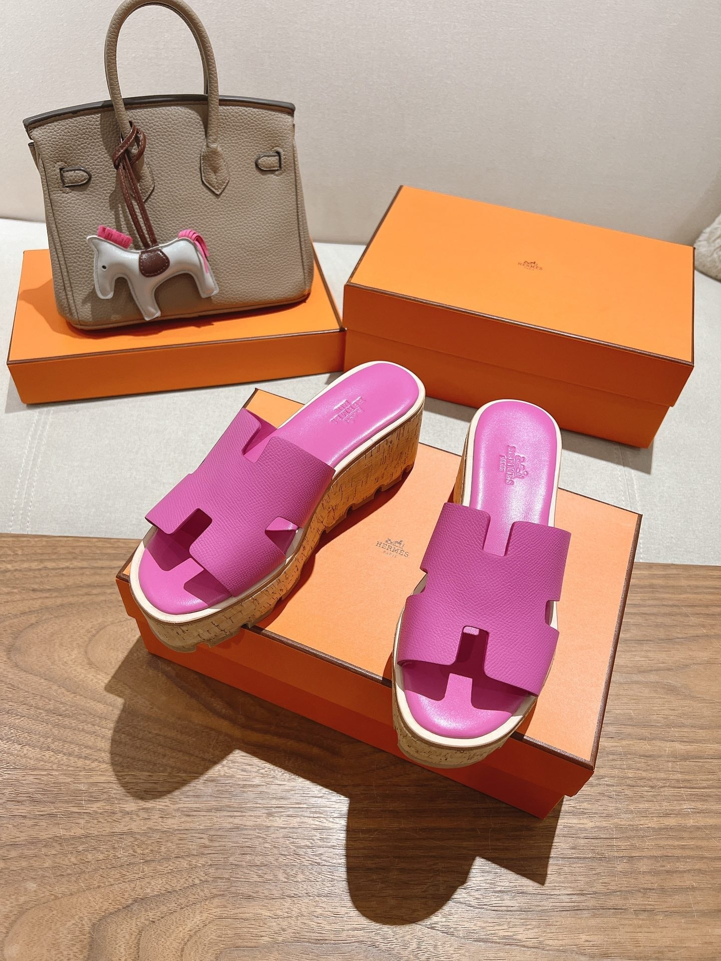 HM 25S HIGH WEDGE SANDALS IN PINK LAMBSKIN STYLE 24