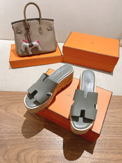 HM 25S HIGH WEDGE SANDALS IN LIGHT GREY LAMBSKIN STYLE 9