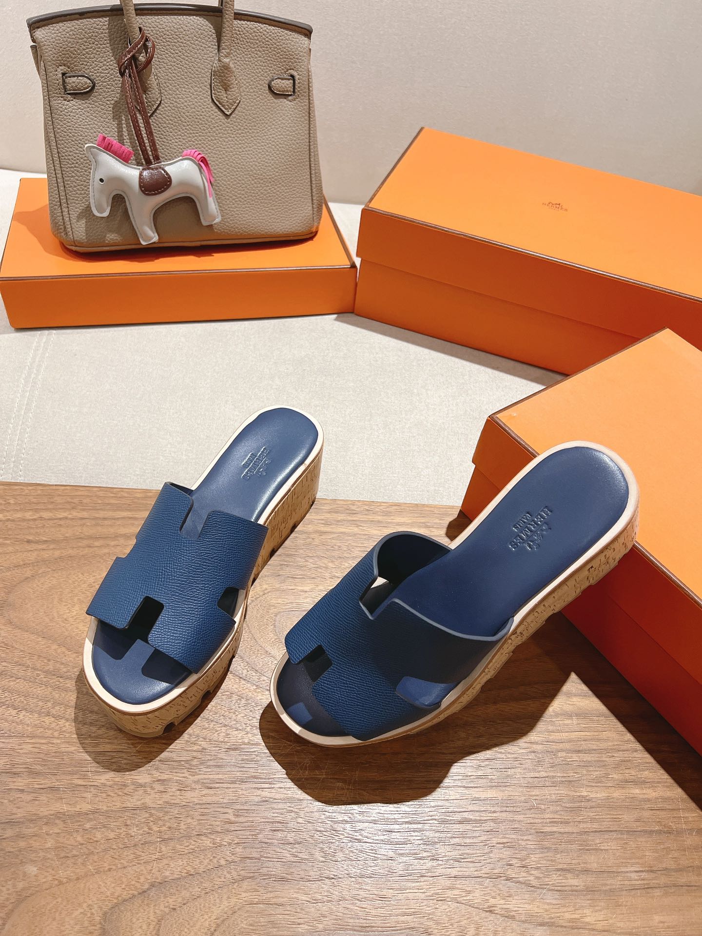 HM 25S HIGH WEDGE SANDALS IN DARK STEEL BLUE LAMBSKIN STYLE 18