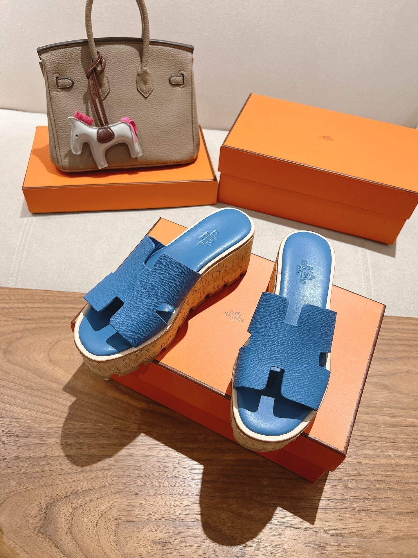 HM 25S HIGH WEDGE SANDALS IN BLUE LAMBSKIN STYLE 14