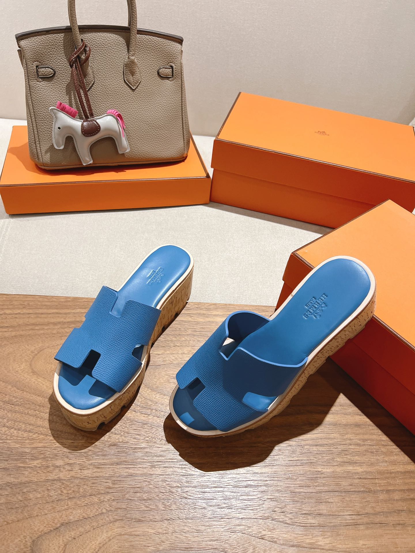 HM 25S HIGH WEDGE SANDALS IN BLUE LAMBSKIN STYLE 14