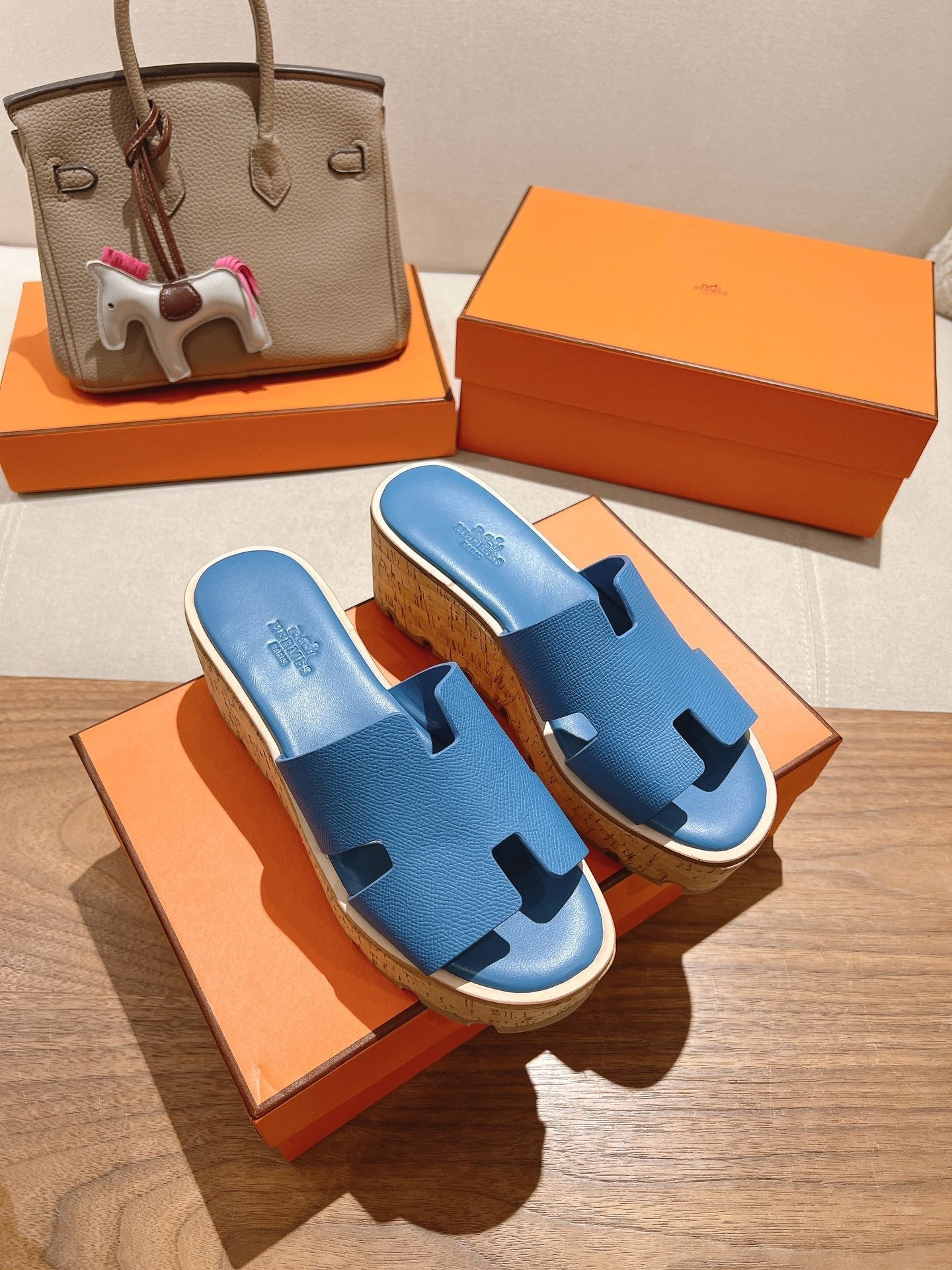 HM 25S HIGH WEDGE SANDALS IN BLUE LAMBSKIN STYLE 14