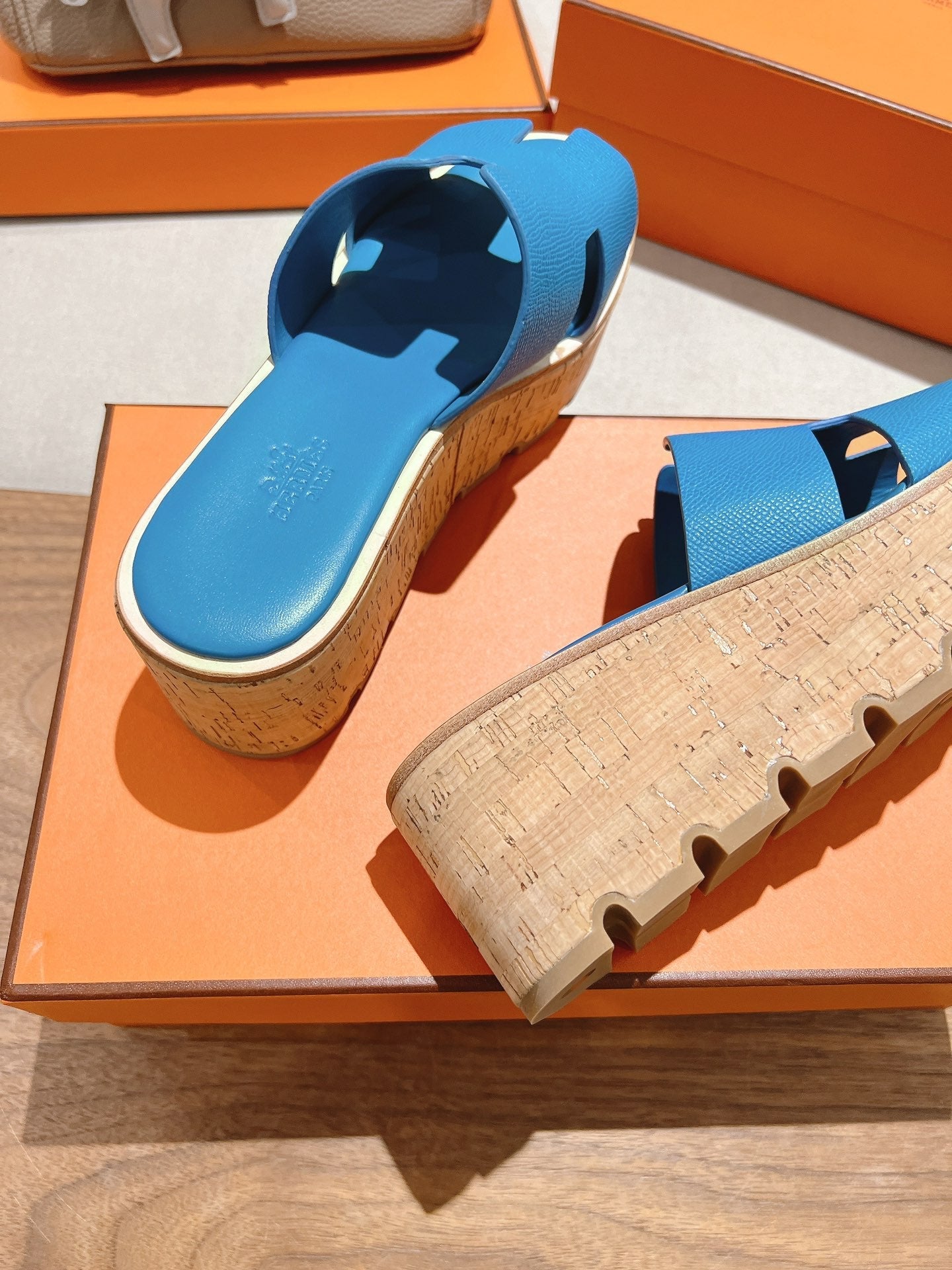 HM 25S HIGH WEDGE SANDALS IN BLUE LAMBSKIN STYLE 12