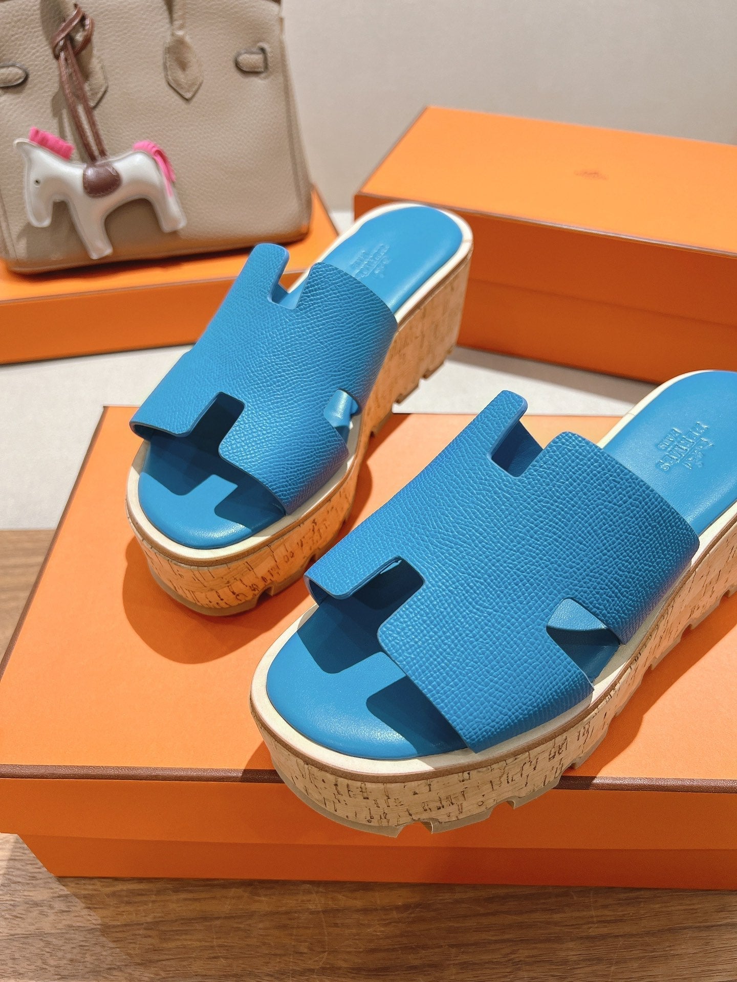 HM 25S HIGH WEDGE SANDALS IN BLUE LAMBSKIN STYLE 12