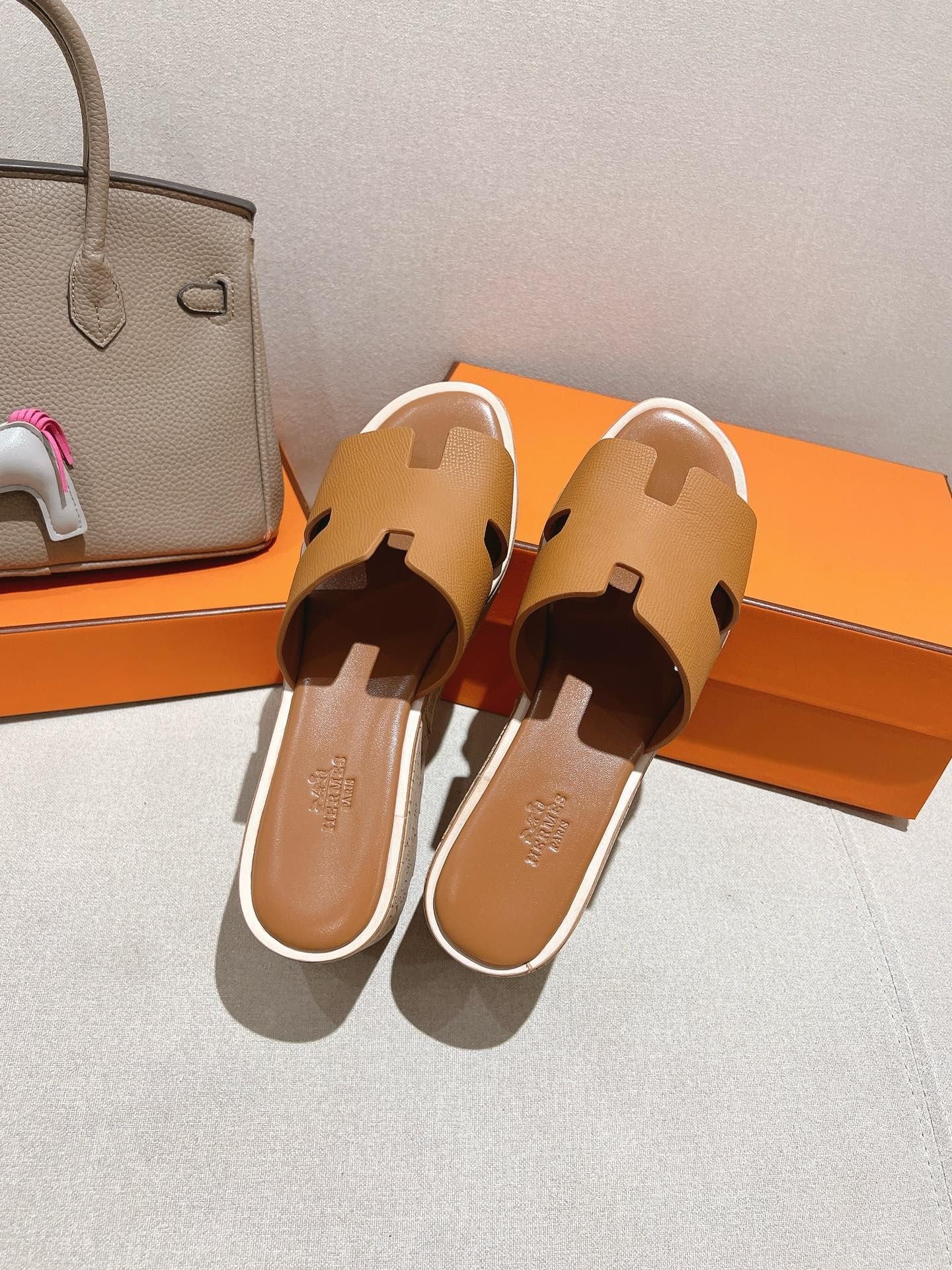 HM 25S HIGH WEDGE SANDALS IN BROWN LAMBSKIN STYLE 6