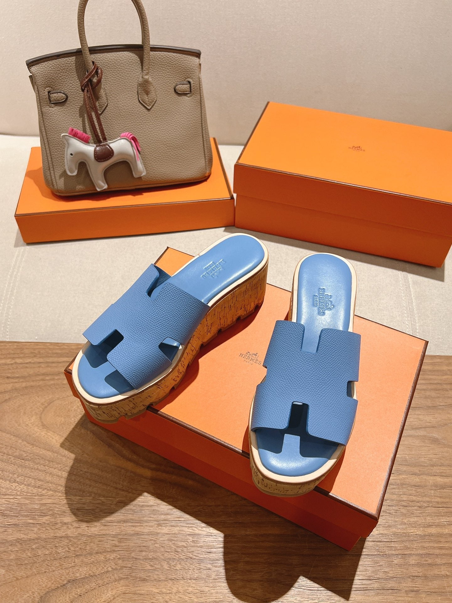 HM 25S HIGH WEDGE SANDALS IN BLUE LAMBSKIN STYLE 3