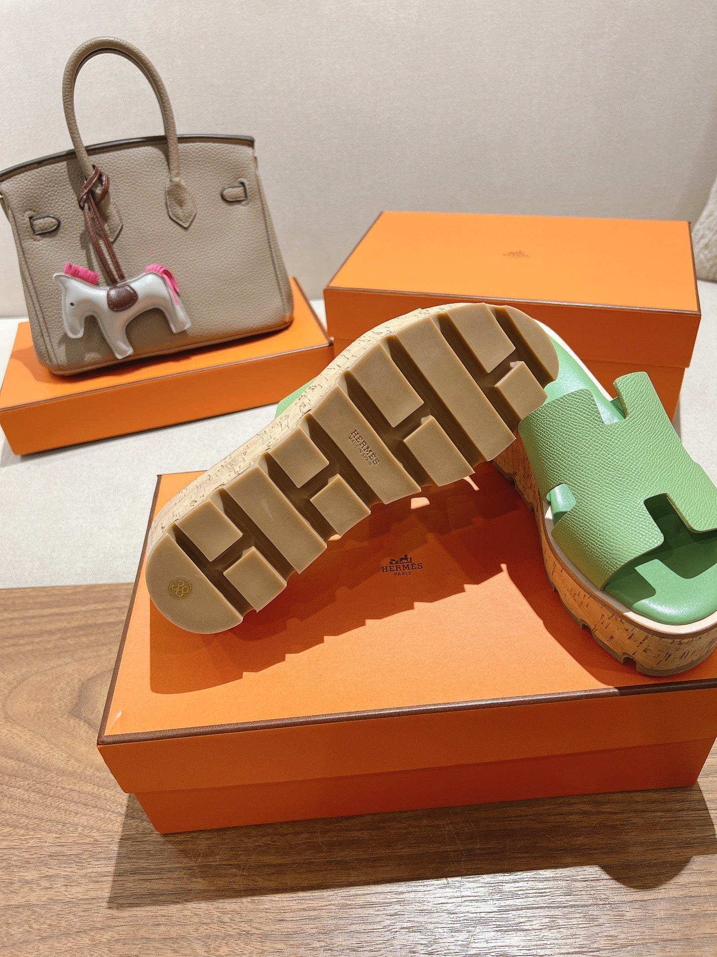 HM 25S HIGH WEDGE SANDALS IN LIGHT GREEN LAMBSKIN STYLE 1