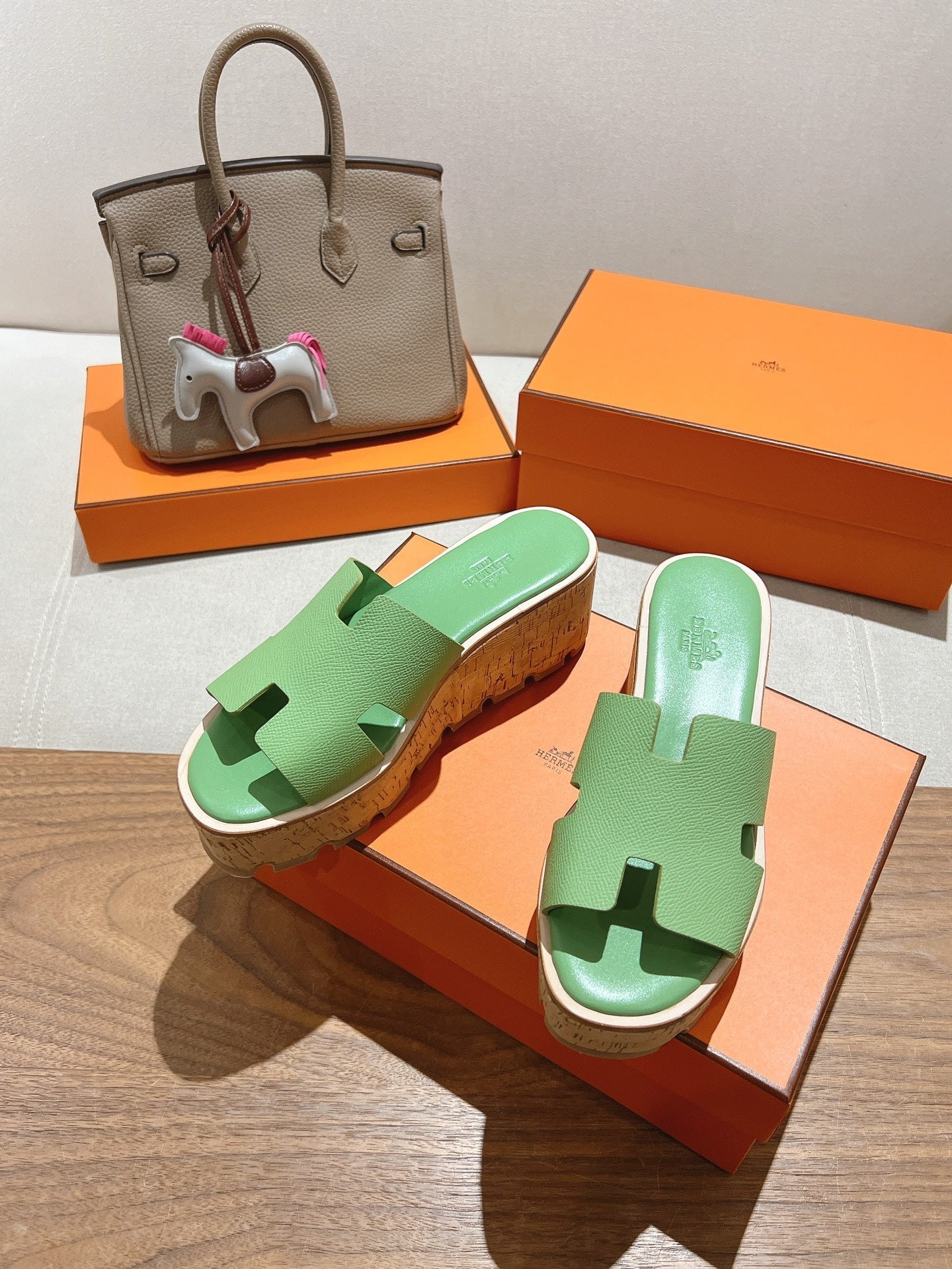 HM 25S HIGH WEDGE SANDALS IN LIGHT GREEN LAMBSKIN STYLE 1