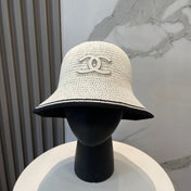 STRAW BUCKET HAT IN WHITE 672972