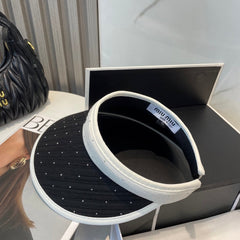 MM FASHION VISOR CAP IN WHITE MIX BLACK FABRIC