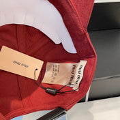 MM BASEBALL CAP IN RED FABRIC BRAND EMBROIDERY