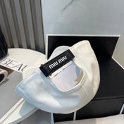 MM BASEBALL CAP IN WHITE FABRIC BRAND EMBROIDERY