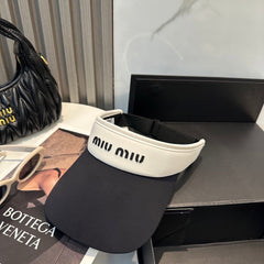 MM SPORT VISOR CAP IN BLACK MIX WHITE FABRIC