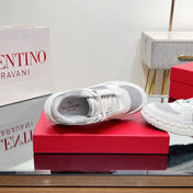 VALENTINO 25S GARAVANI FREEDOTS SNEAKERS IN WHITE MIX GREY LAMBSKIN