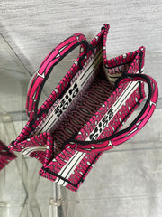 MISS TOTE 26 IN MAGENTA PURPLE CANVAS