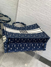 MISS LARGE TOTE 42 IN WHITE MIX DEEP COVE BLUE CANVAS