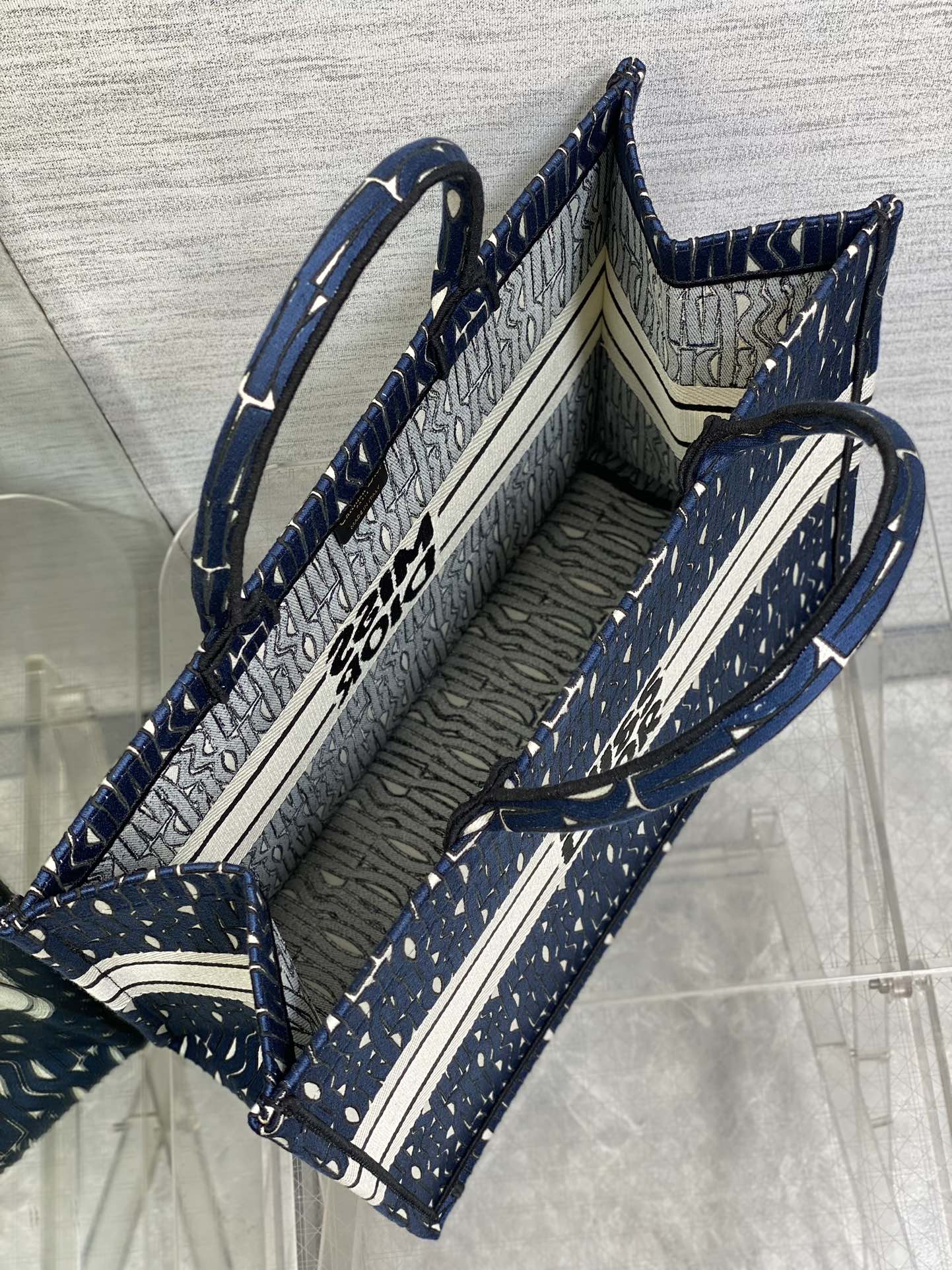 MISS LARGE TOTE 42 IN WHITE MIX DEEP COVE BLUE CANVAS