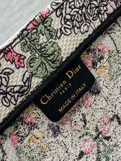 MEIDUM 36 BOOK TOTE IN COLORFUL CANVAS 226290