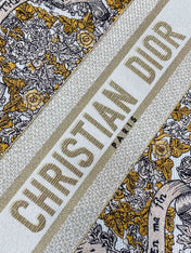 MEIDUM 36 BOOK TOTE IN COLORFUL CANVAS 226304