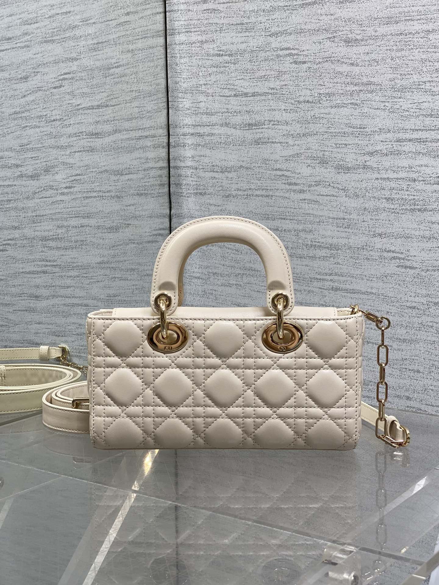 DIOR 25S SMALL LADY D-JOY 22 IN BEIGE LAMBSKIN GOLD HARDWARE