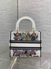 DIOR 25S SMALL LADY D-LITE BAG 24 IN WHITE DIOR FLOWERS CALENDAR ALLOVER EMBROIDERY