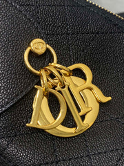 DIOR 25S MEDIUM VOYAGE BAG 28 IN BLACK FLAT MACROCANNAGE GRAINED CALFSKIN