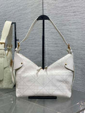DIOR 25S MEDIUM VOYAGE BAG 28 IN IVORY FLAT MACROCANNAGE GRAINED CALFSKIN