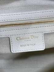 DIOR 25S MEDIUM VOYAGE BAG 28 IN IVORY FLAT MACROCANNAGE GRAINED CALFSKIN