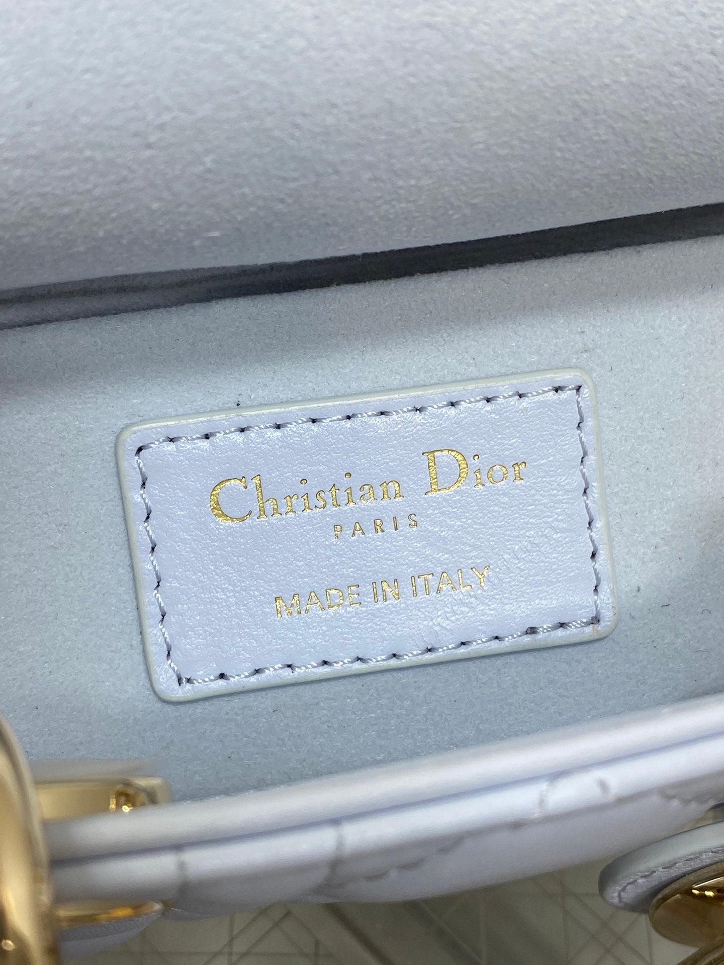 DIOR 25S SMALL LADY D‑JOY BAG 19 IN LIGHT BLUE CANNAGE CALFSKIN GOLD HARDWARE