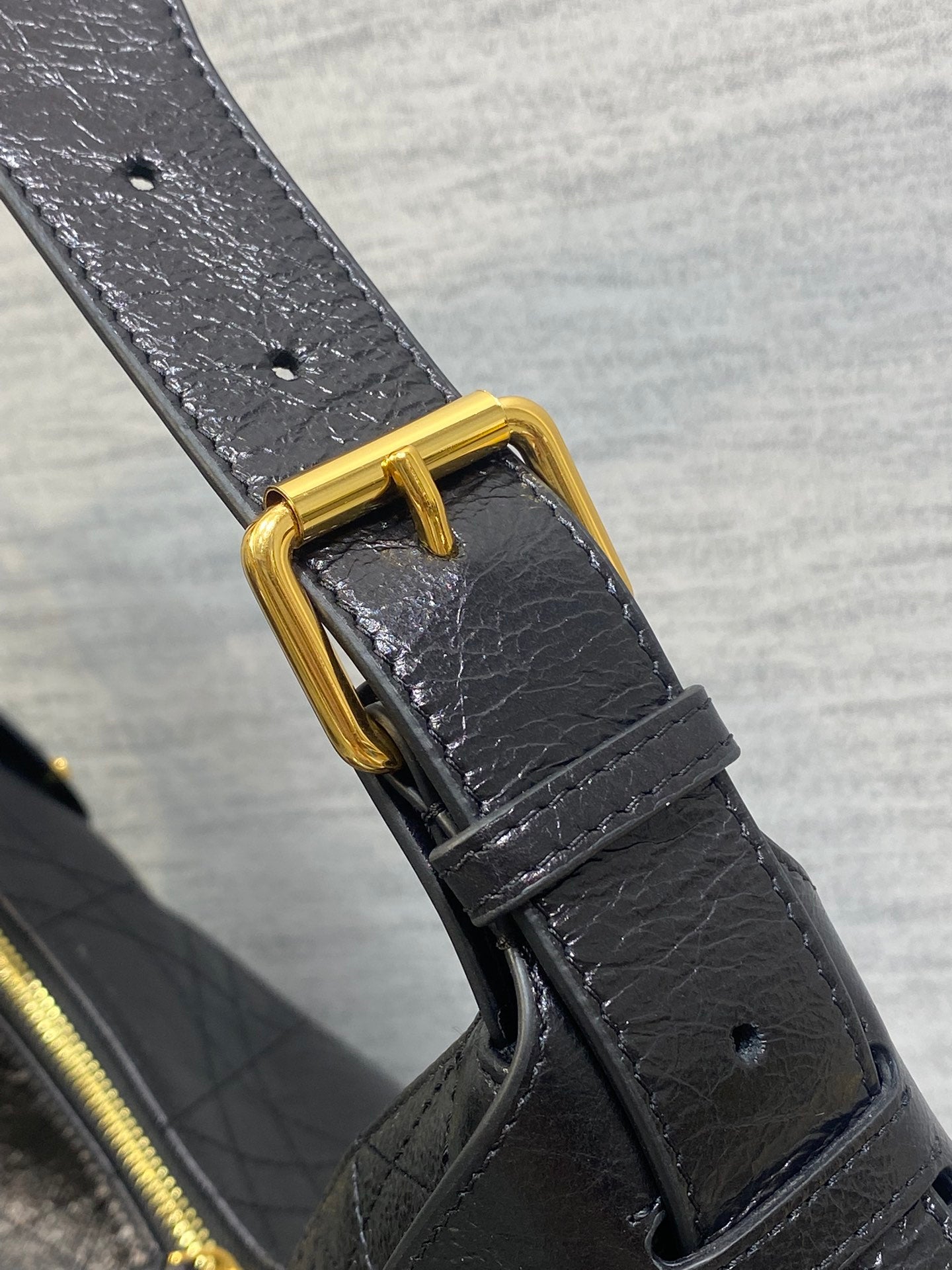 DIOR 25S VOYAGE BAG 34 IN BLACK FLAT MACROCANNAGE GRAINED GLOSSY CALFSKIN