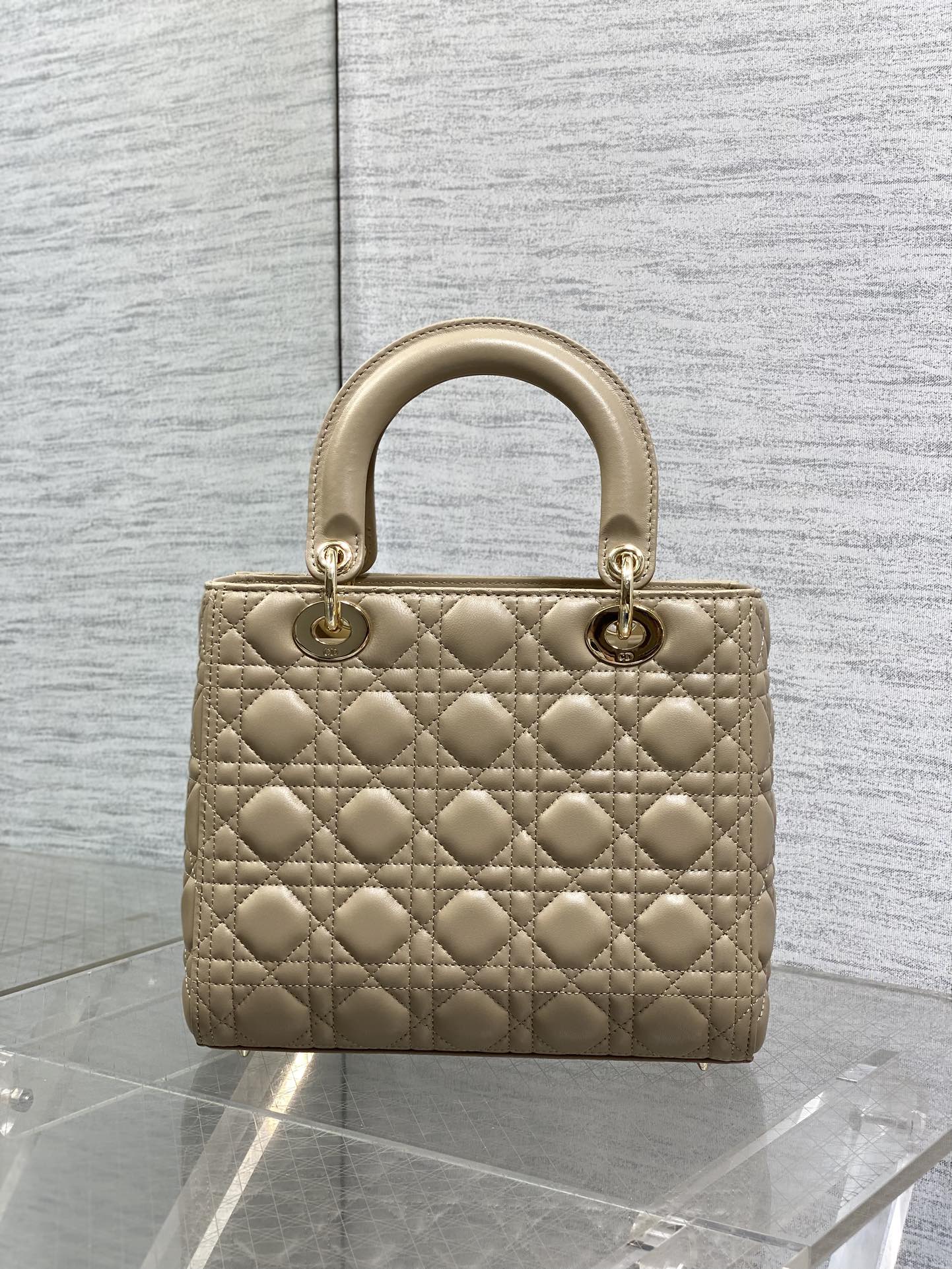 DIOR 25S MEDIUM LADY BAG 24 IN POWDER BEIGE CALFSKIN GOLD HARDWARE