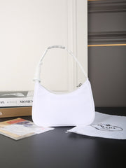 HOBO RE-EDITION BAG 22 IN WHITE RE-NYLON