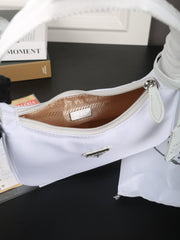 HOBO RE-EDITION BAG 22 IN WHITE RE-NYLON