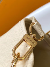 LV 25S BABYLONE TOTE GM BAG 37 IN CREAM CALFSKIN GOLD HARDWARE
