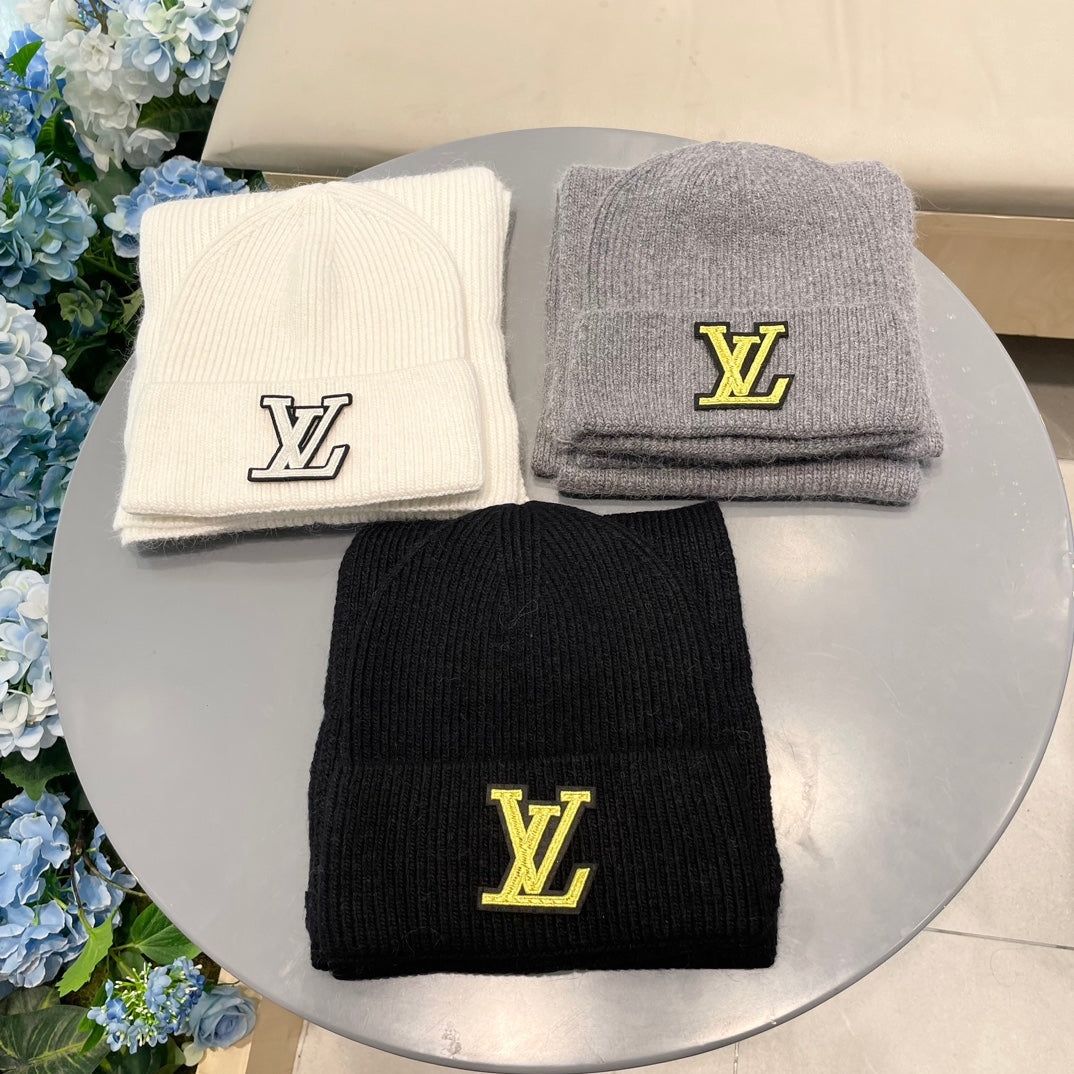 SET SCARF AND HAT IN BLACK WOOL 406533