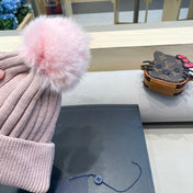 KNITTED BEANIE HAT IN LIGHT PINK WOOL AND FOX FUR 409789