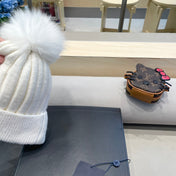 KNITTED BEANIE HAT IN WHITE WOOL AND FOX FUR 409790