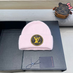 KNITTED BEANIE HAT IN PASTEL PINK WOOL AND RABBIT FUR 417757