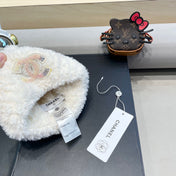 BEANIE HAT IN WHITE SOLF FLEECE 419714