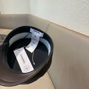 NEWSBOY CAP IN CHOCOLATE BROWN CALFSKIN 421105