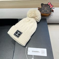 BEANIE HAT IN BEIGE WOOL 422178