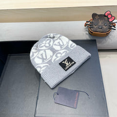 KNITTED BEANIE HAT IN LIGHT GRAY MIX WHITE WOOL AND RABBIT FUR 426242