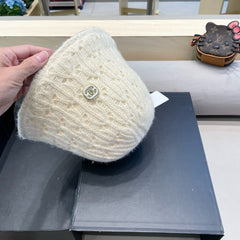 BUCKET HAT WHITE KNITTED FABRIC WITH RABBIT FUR 428092