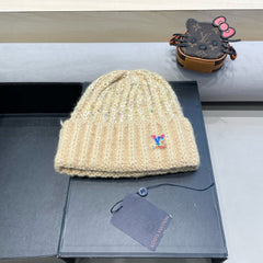KNITTED BEANIE HAT IN CREAM BEIGE WOOL 431618
