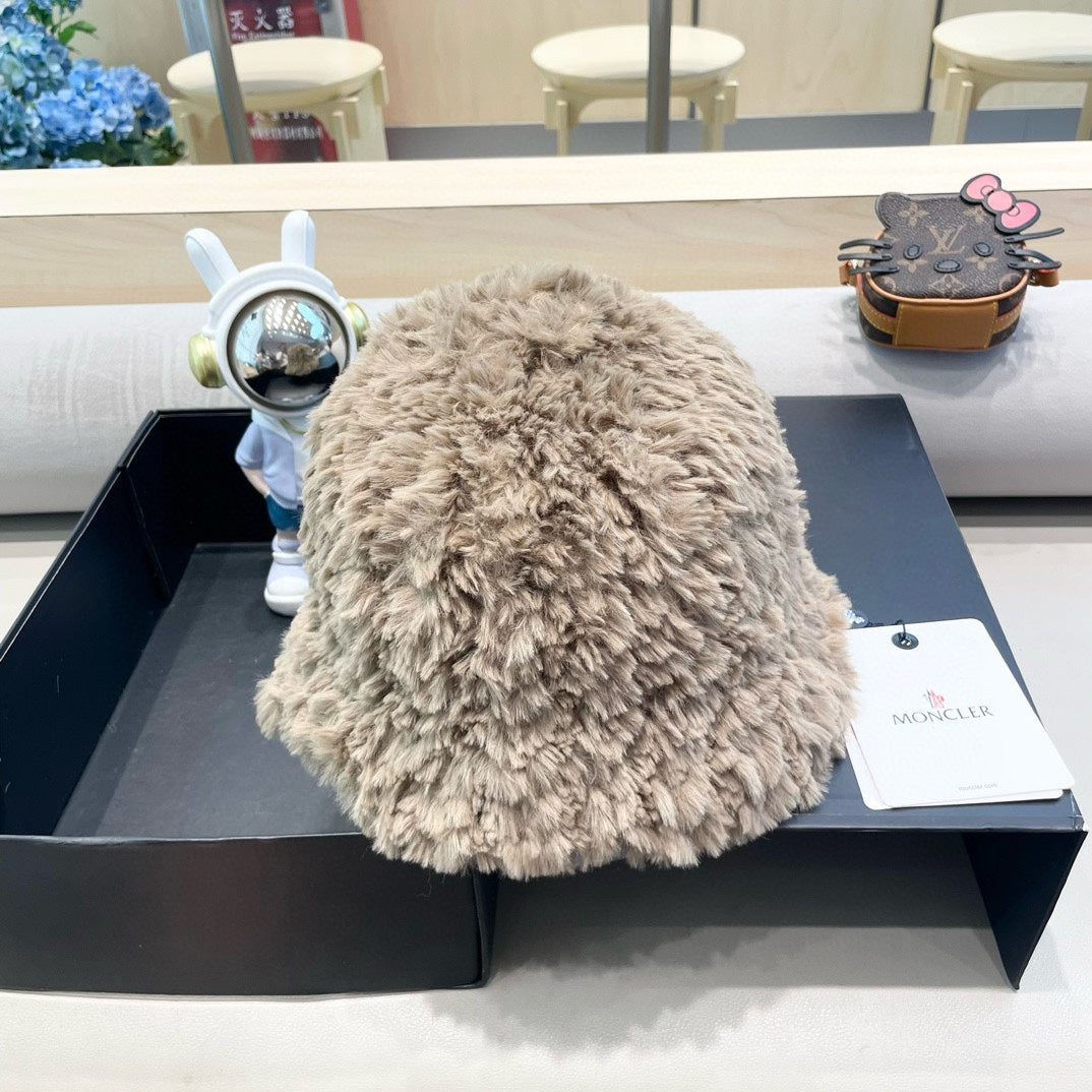 BUCKET HAT IN PEANUT BROWN FLEECE 435042