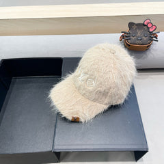 BASEBALL CAP IN BEIGE RABBIT FUR 434938