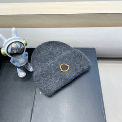 BEANIE HAT IN GRAPHITE GRAY WOOL 438121
